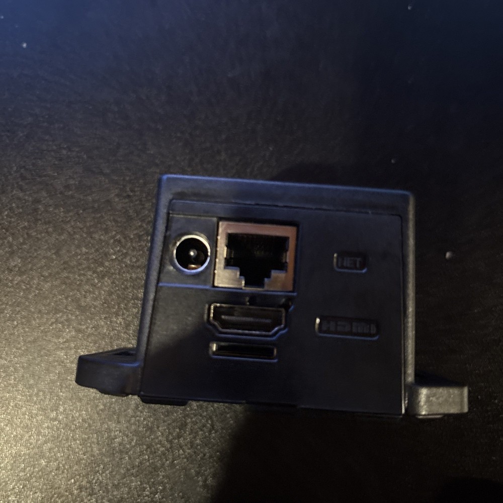 Axis T8705 Video Decoder US P/N: 01186-004 Axis Communications Security