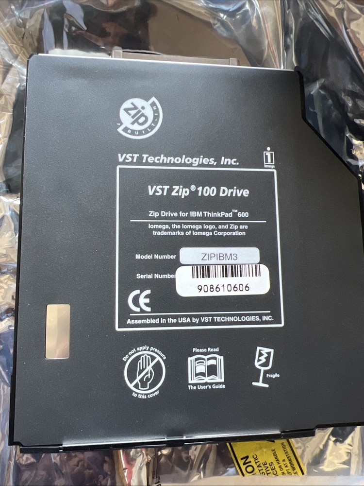 VST Technologies ZIPIBM3, Zip 100 Drive for the IBM ThinkPad 600
