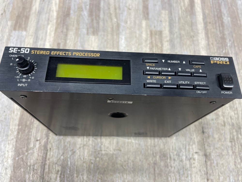 Boss SE-50 Stereo Effects Processor NO ADAPTER