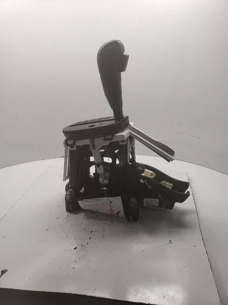 2005-2007 Ford Escape Automatic Trans Floor Gear Shift Shifter Assembly OEM
