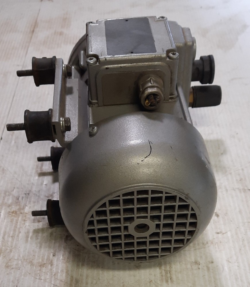 Becker 41113253272 Vacuum Pump