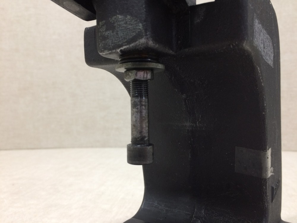 Panduit MCP-5 Bench Mount Manual Press MCP10