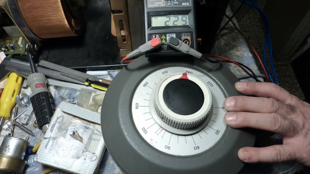 ELT 80 Voltage Stabilizer usable from 3000 to 8000 volts / ampere