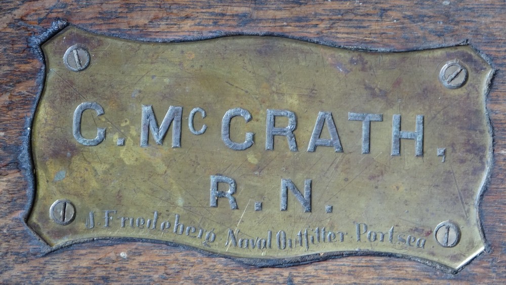 Old shipping box Naval  Mc Crath