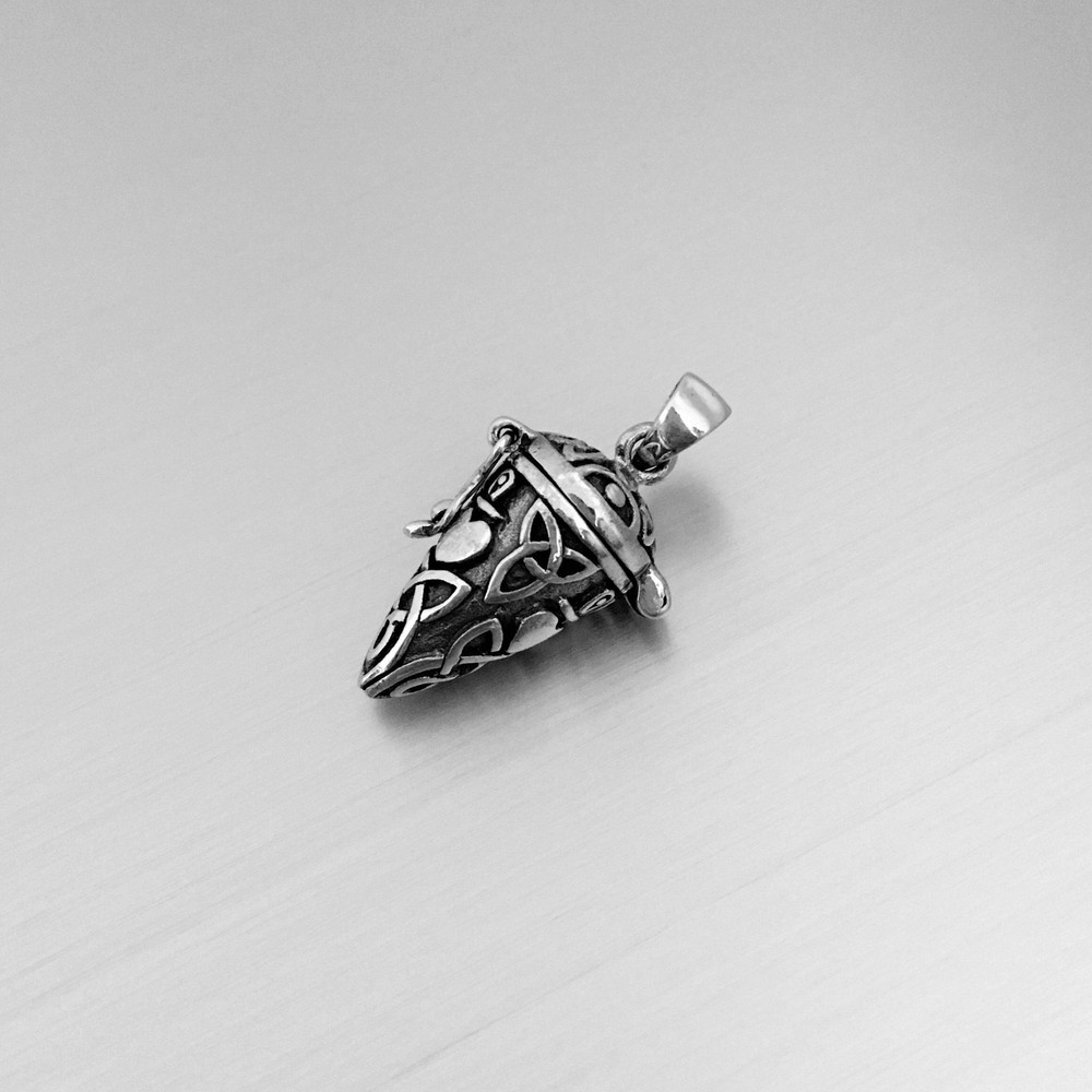 Sterling Silver Hinged Triquetra Pendant, Silver Pendant, Silver Locket