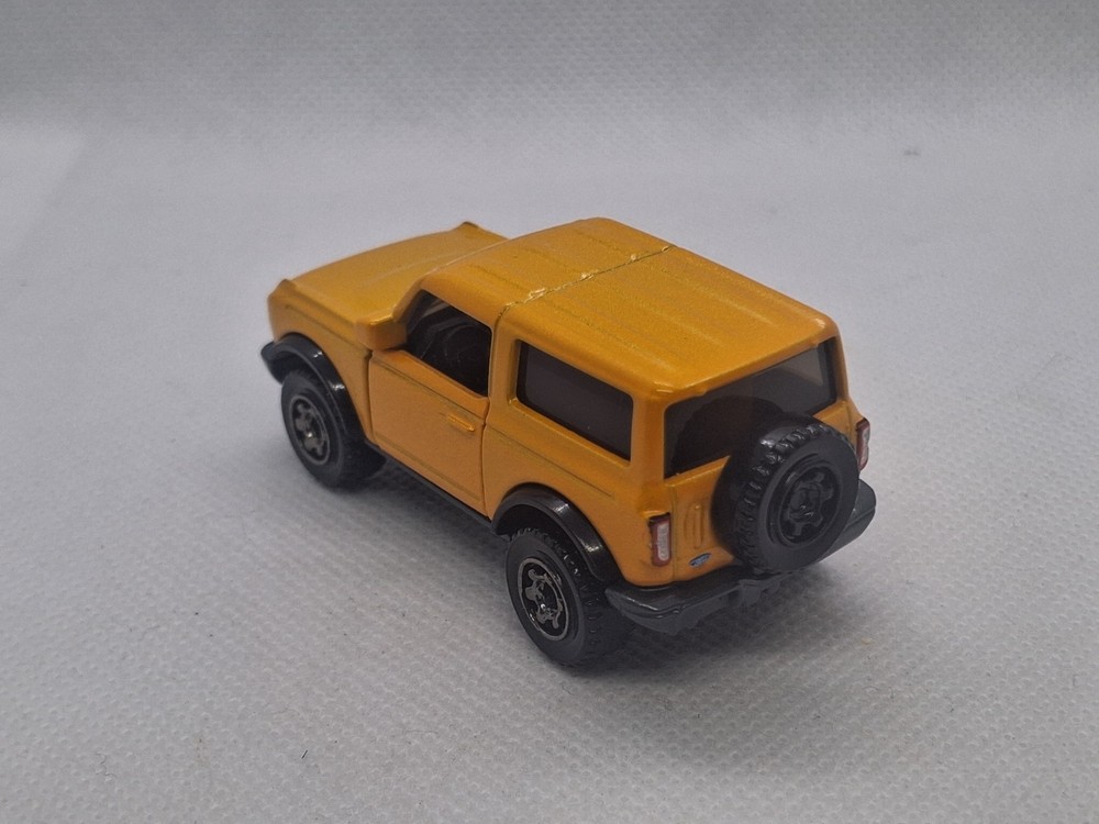 Matchbox 2021 Ford Bronco -Orange LOOSE MINT (CD3)