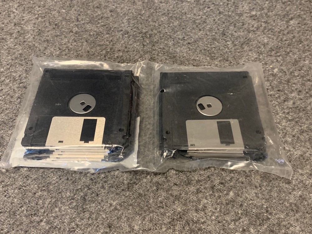 CorelDRAW! 4 Disk Set – 7 Floppy Disks – Vintage Graphic Design Software