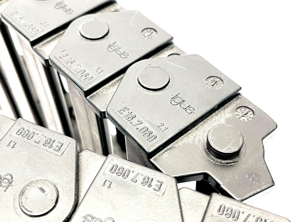 Igus E16.7.060 E-Chain Series E16 33 Links 3'5" Length