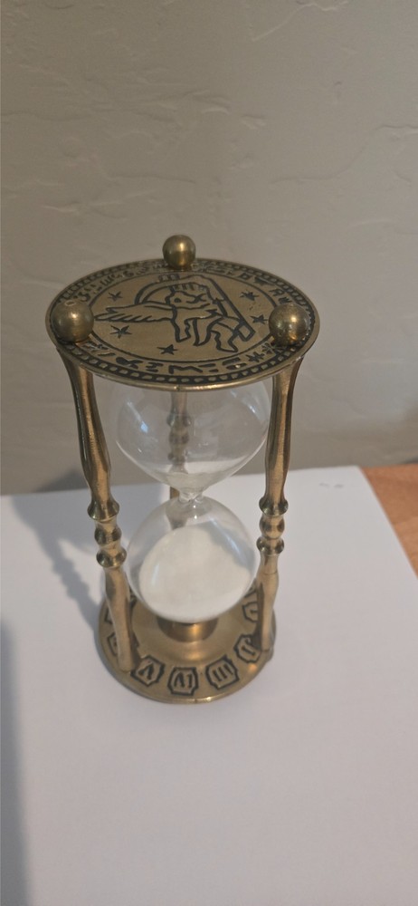 Vintage Hourglass sand timer - 15 min