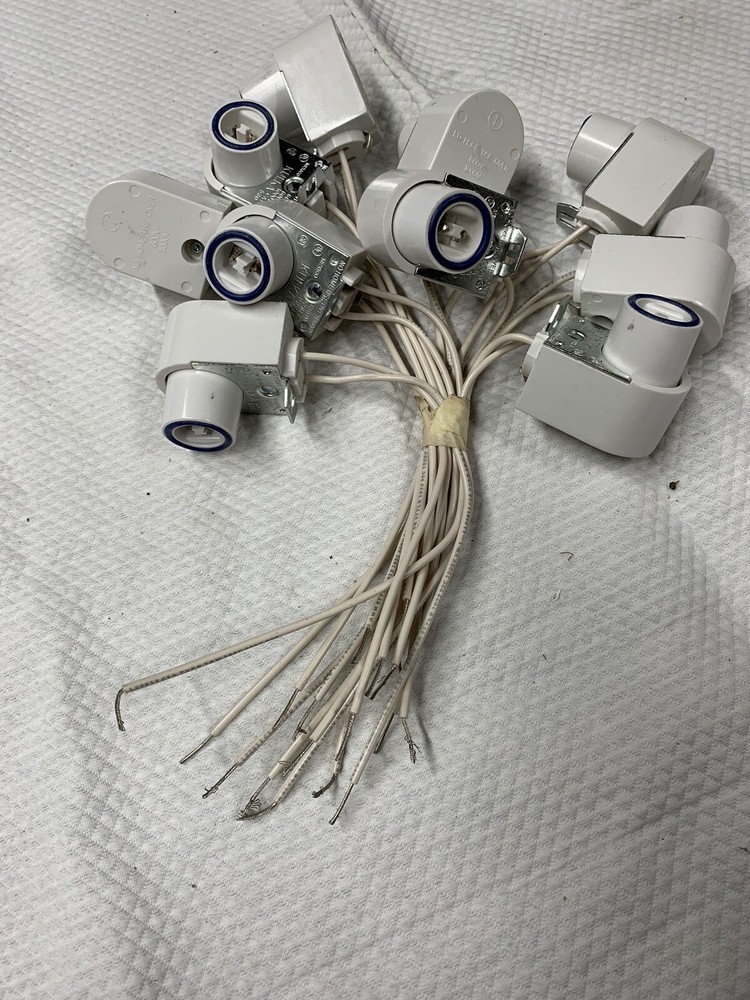 KUKLA light bulb HO socket 530 W/spring