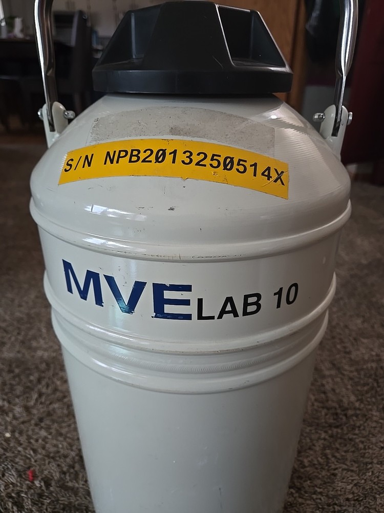 Chart MVE Lab 10 liquid nitrogen container
