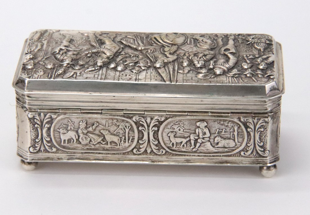 Antique 800 Silver Ornate Snuff Box