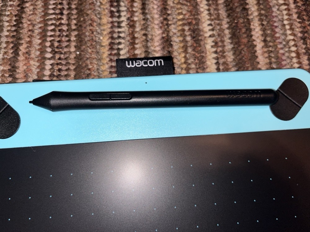 Wireless Drawing/Graphics Tablet | Tested Working | Wacom, Light Blue CTL490