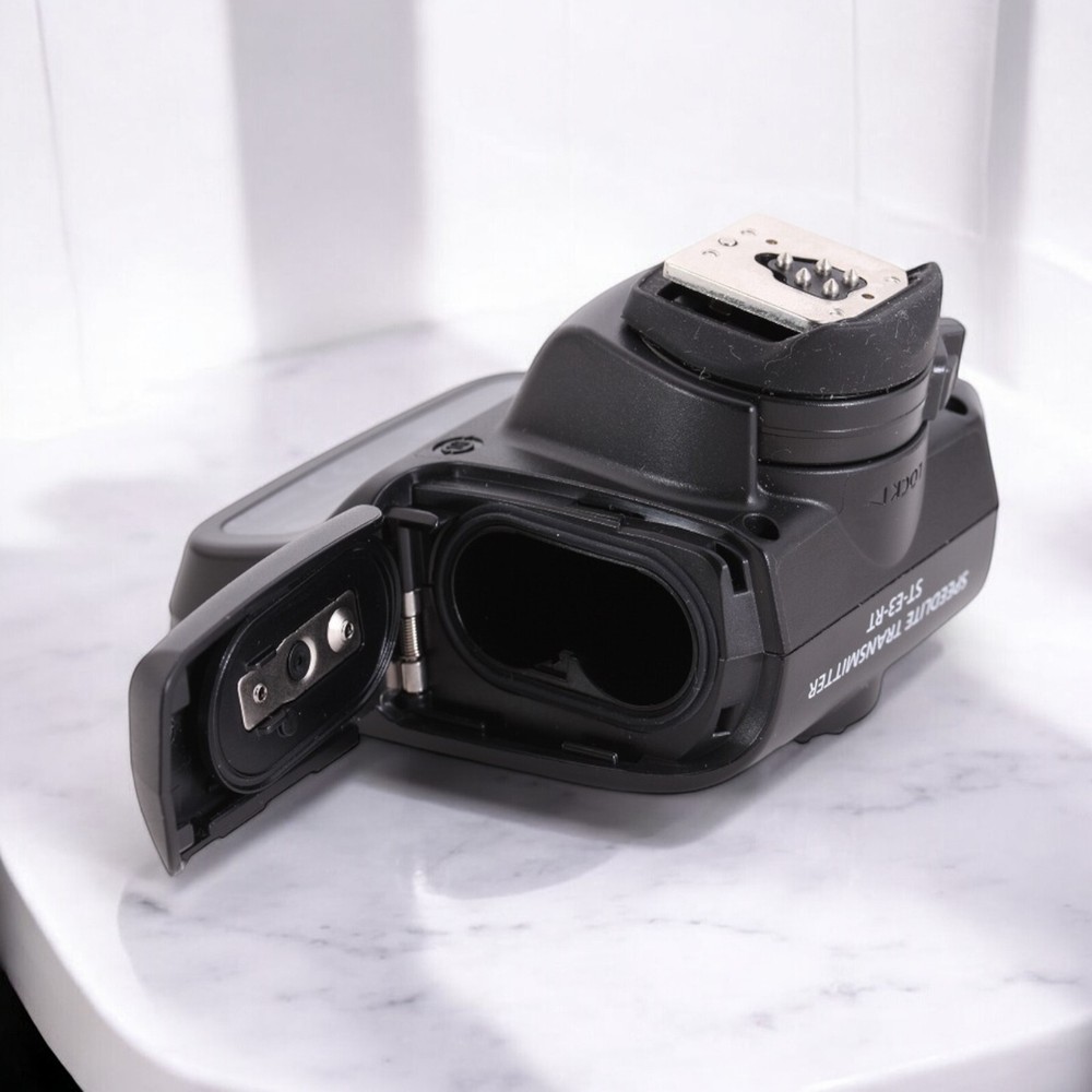 Canon Speedlite Transmitter ST-E3-RT Japan