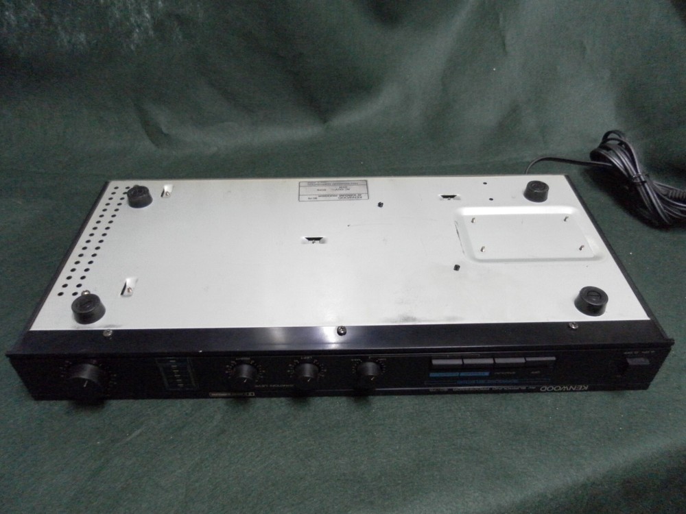 Kenwood SC-75 AV Surround Processor Dolby rear speaker amplifier