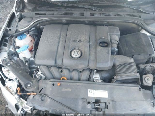 Fuse Box Engine Compartment Fits 12-22 PASSAT 4714784