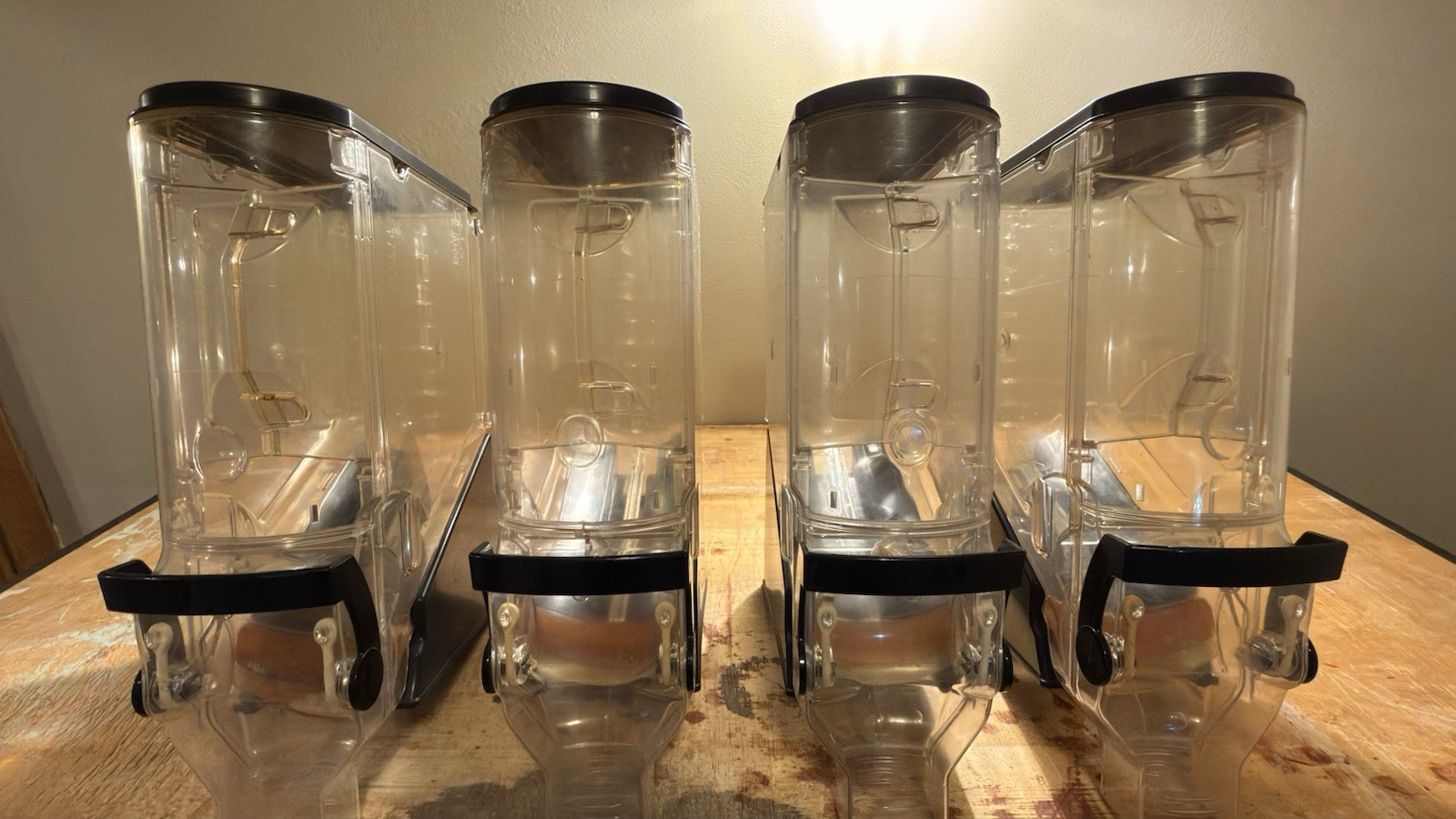 Trade Fixtures Radeus Model 618 / 624 4 Gravity Bin Dispenser 5 Gallon 6 x 18