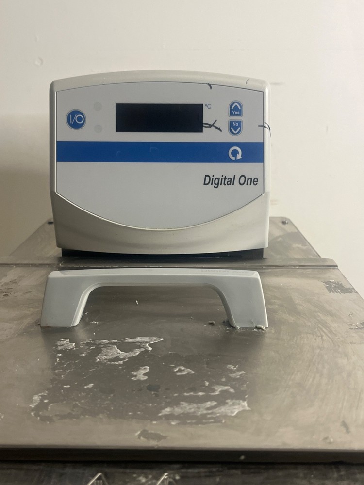 Thermo Scientific Digital One Refrigerated Bath Circulator 272103200000