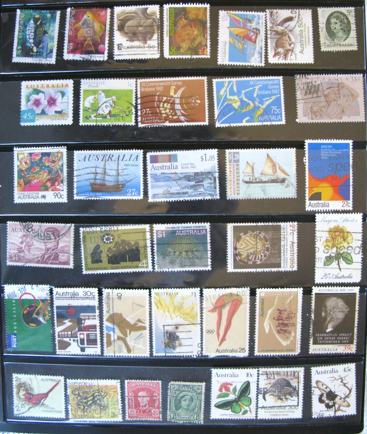Australia stamps lot of 32 used, bargain. Pretty Nature & ships