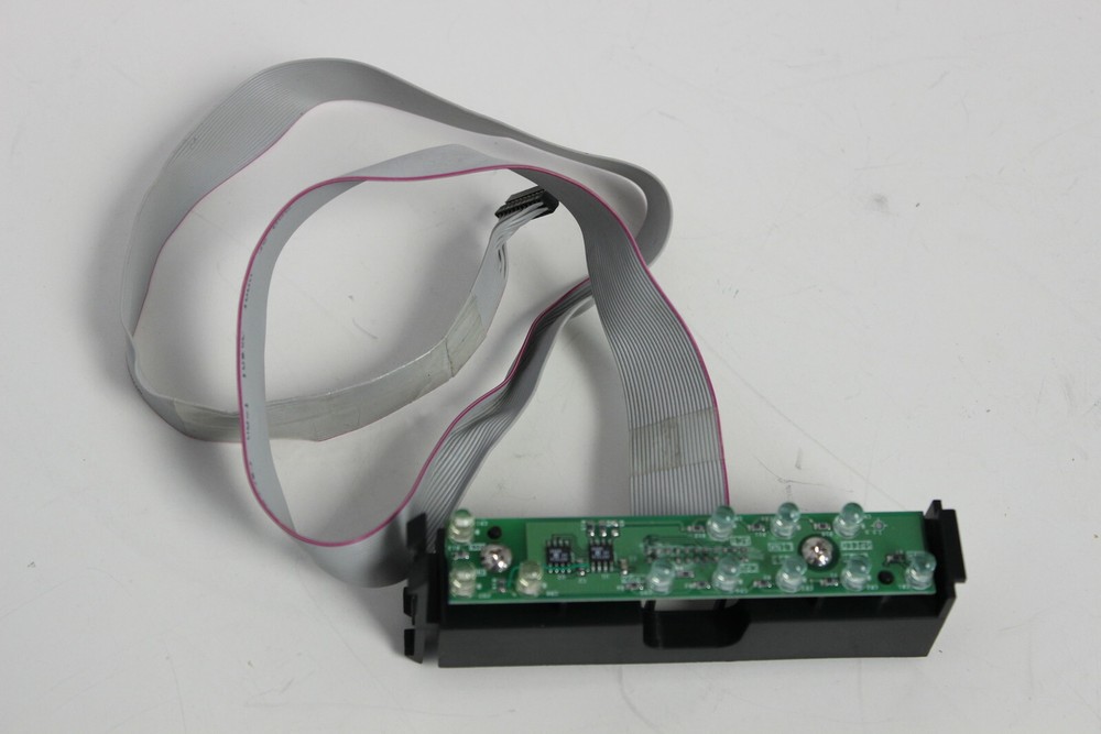 IBM 00N6373 09N7489 FRONT LED PANEL ASSEMBLY WITH CABLE NETFINITY 5600