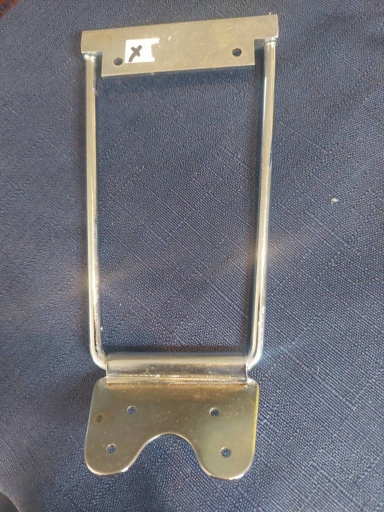 Gibson Maestro Vibrola Base Chrome