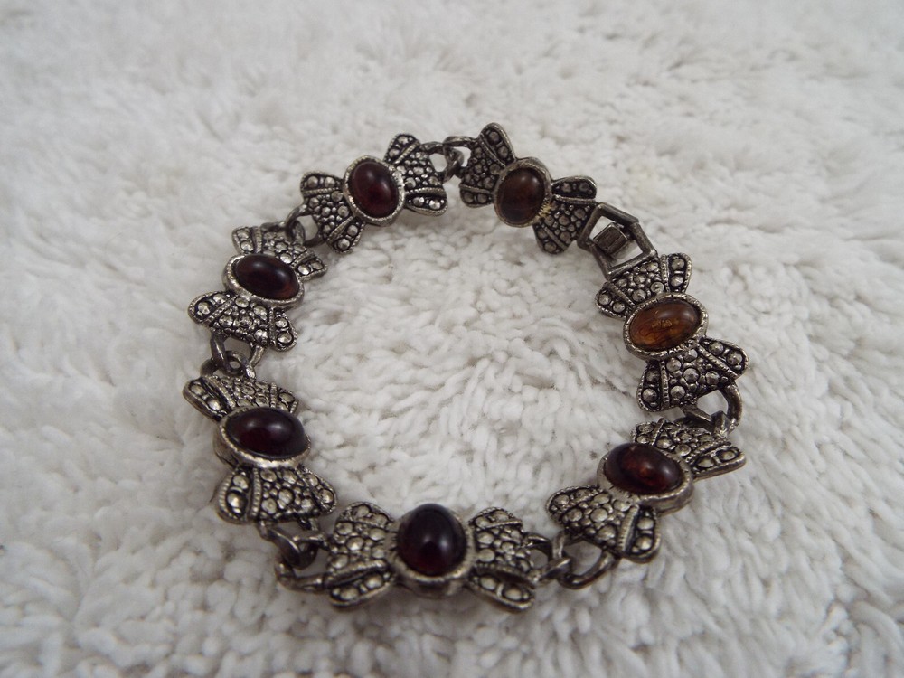 Silvertone Bow Brown Bead Link Bracelet
