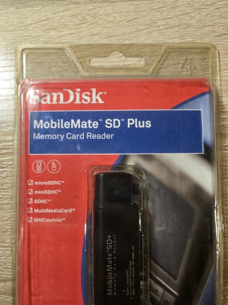 SanDisk MobileMate SD Plus Memory Card Reader (SDDR-104-A11M)