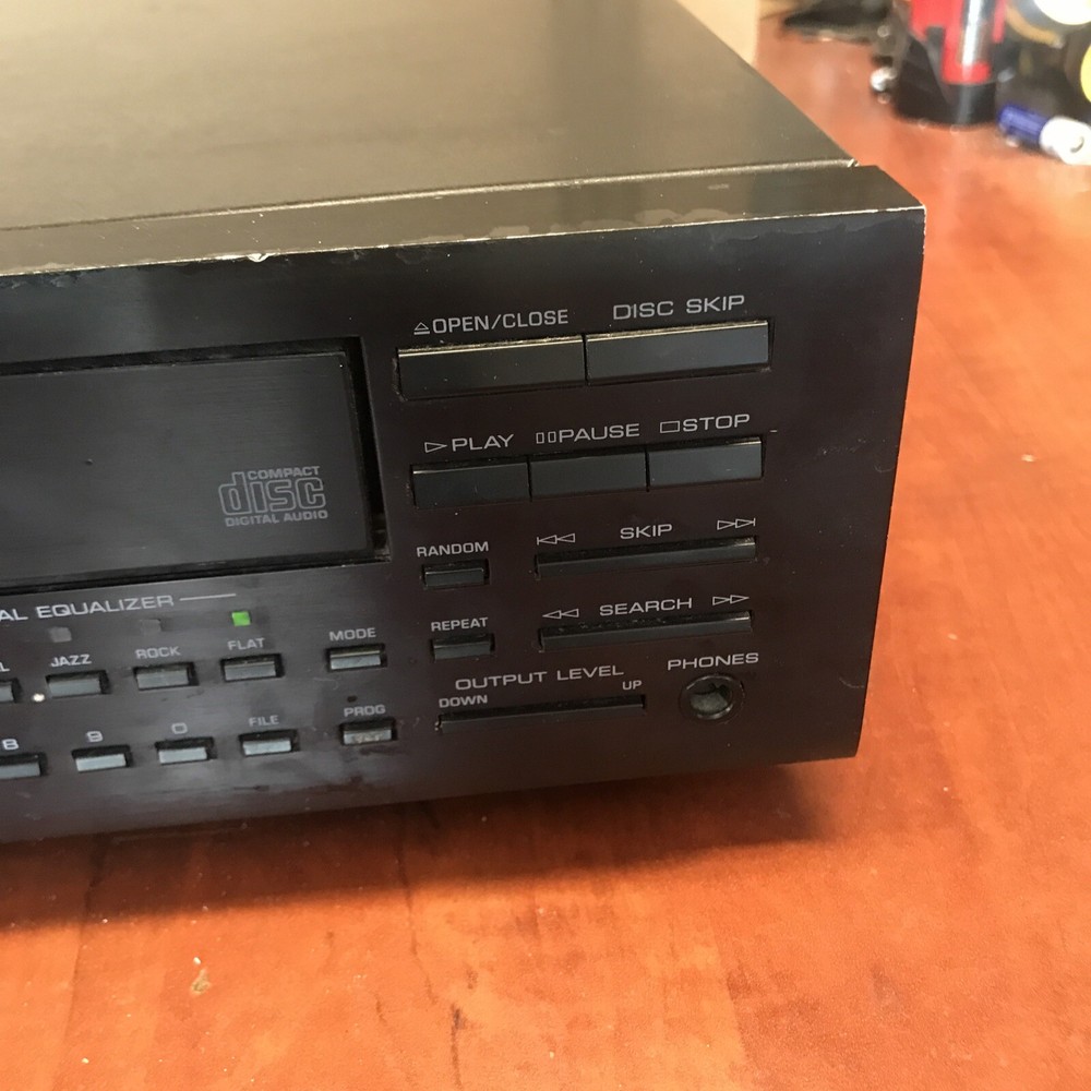 Yamaha CDC705 Compact Disc Automatic Changer 5 Disc Carousel No Remote Need Belt