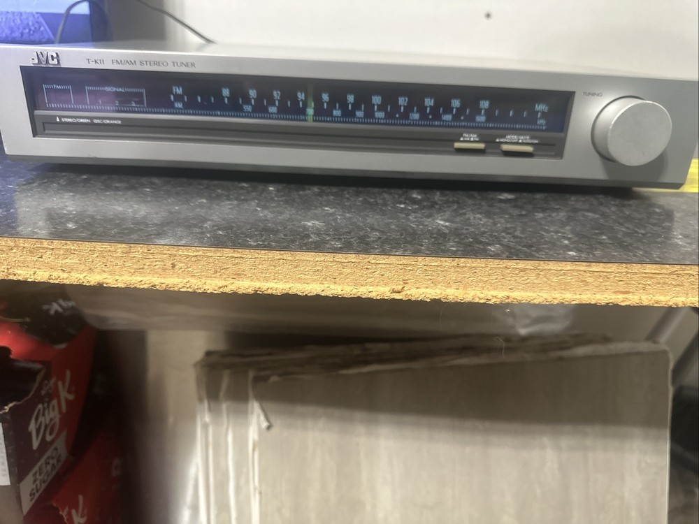 JVC   T-K11 Am/FM Tuner