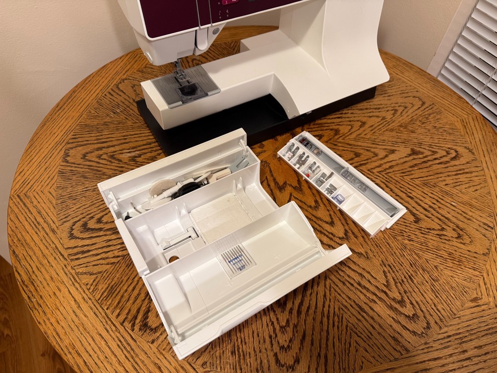 Pfaff Quilt Expression 4.2 Sewing Machine