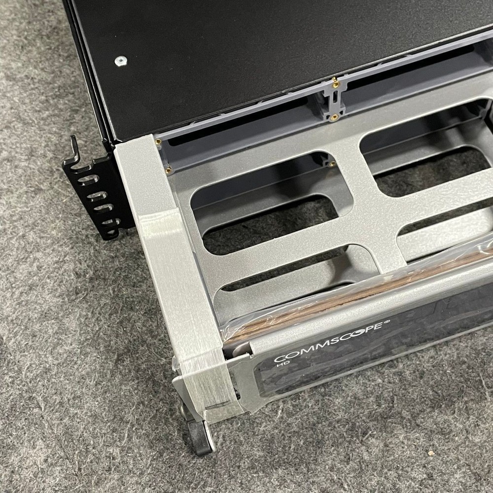 COMMSCOPE HD-2U High Density 2U Modular Cassette Sliding Panel 760209957*