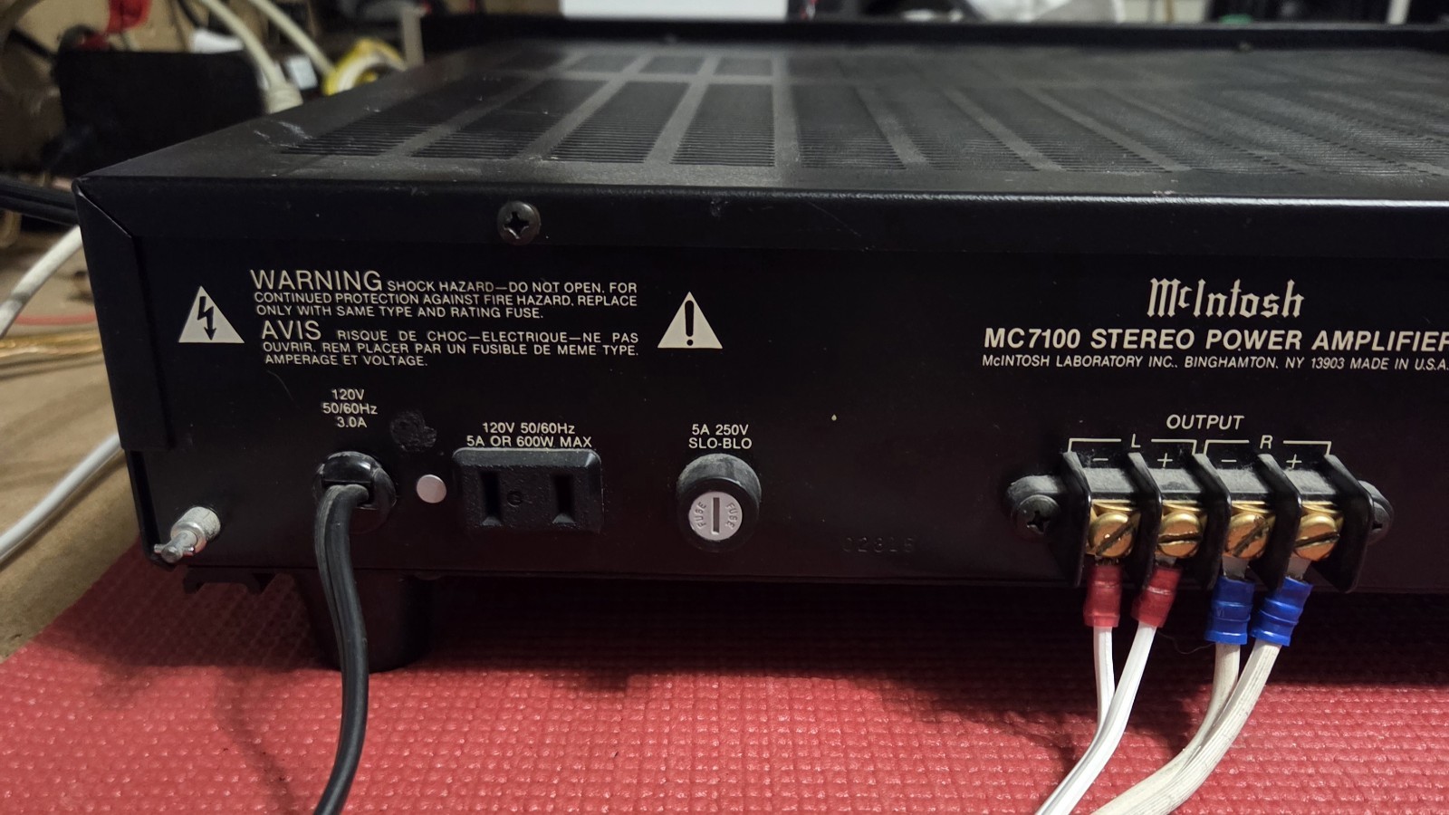 McIntosh MC7100 Solid State Power Amplifier - Very Good Condition