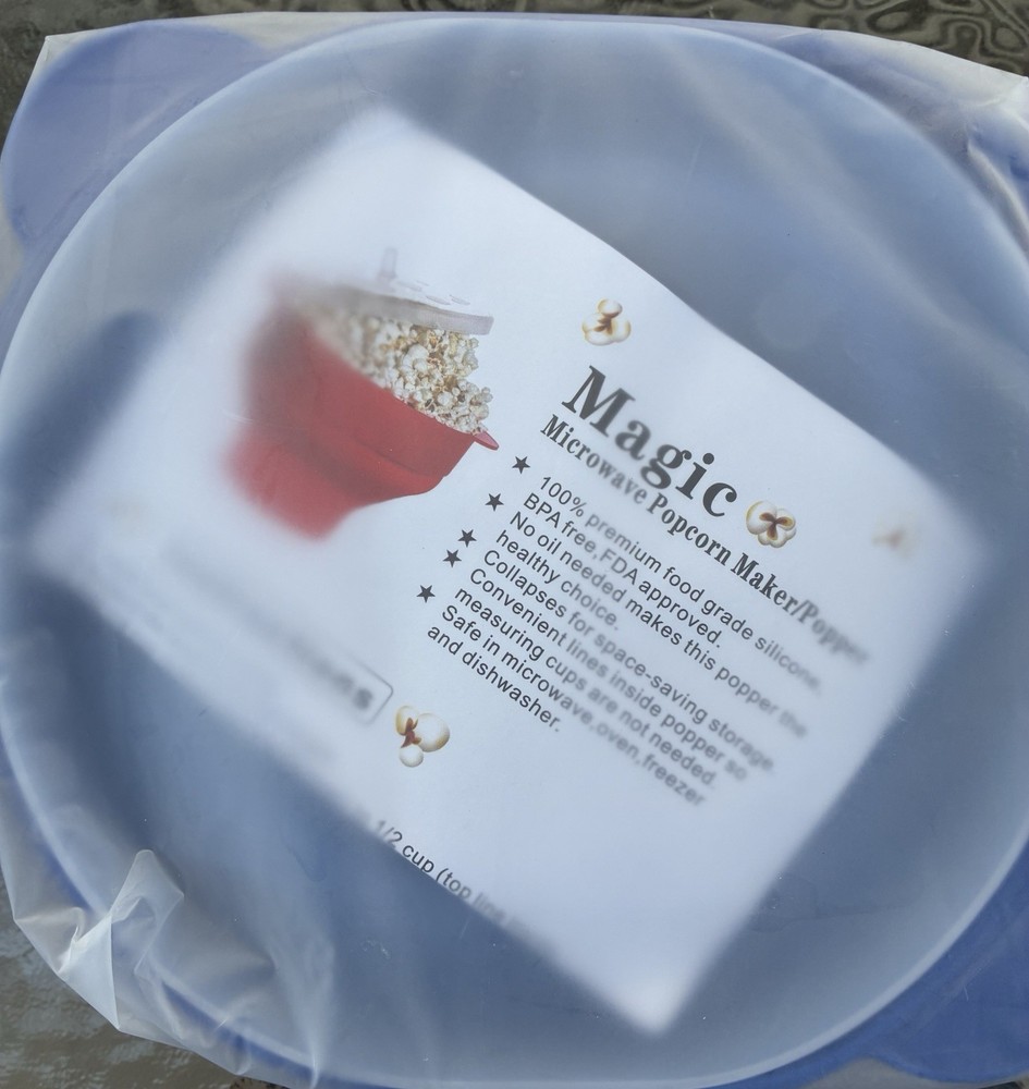 Magic Microwave Popcorn Maker Combo Set Brand New Unopened