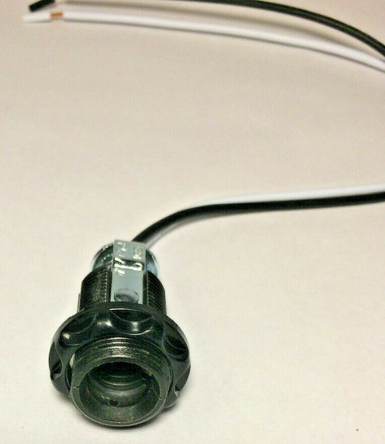 Phenolic E12 Candelabra Lamp Socket w/ External Threads, Ring, Hickey, 12" Leads