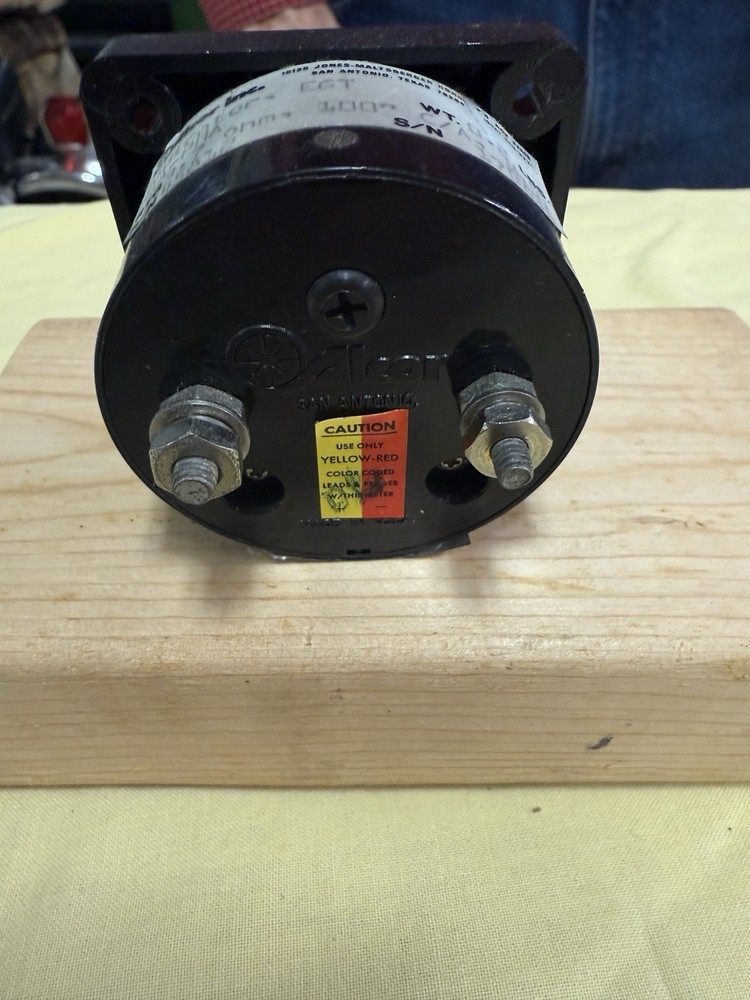 EGT indicator 1981 Cessna T-210