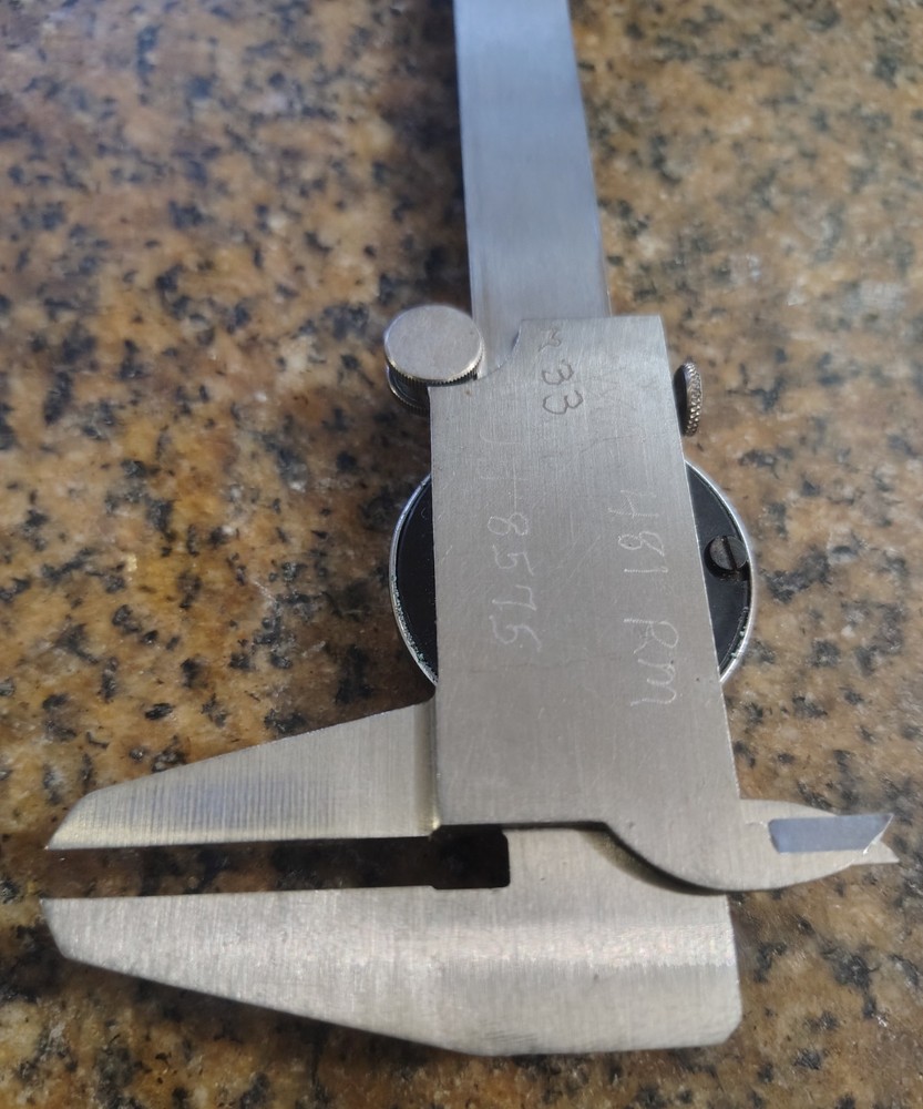 🗽FOWLER 6" DIAL CALIPER NO 52-010-006