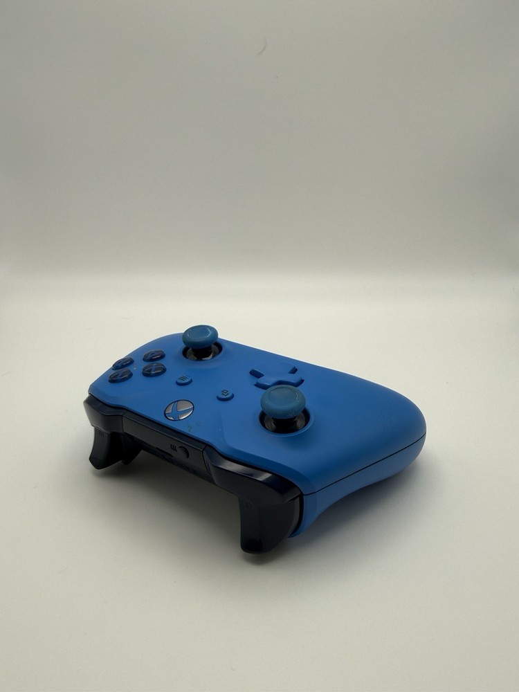 Official Microsoft Xbox One Wireless - Blue