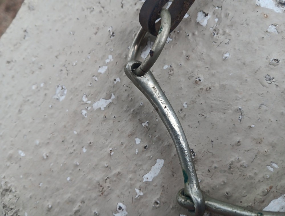 VINTAGE NEVER RUST LOOSE RING SNAFFLE HORSE BIT MADE IN ENGLAND