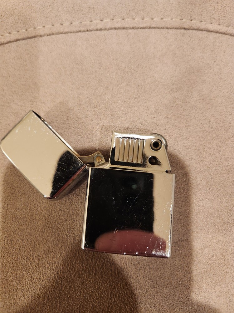 Vintage Ronson Lighter