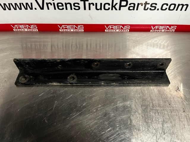 PETERBILT BRACKET-BATTERY/TOOL BOX