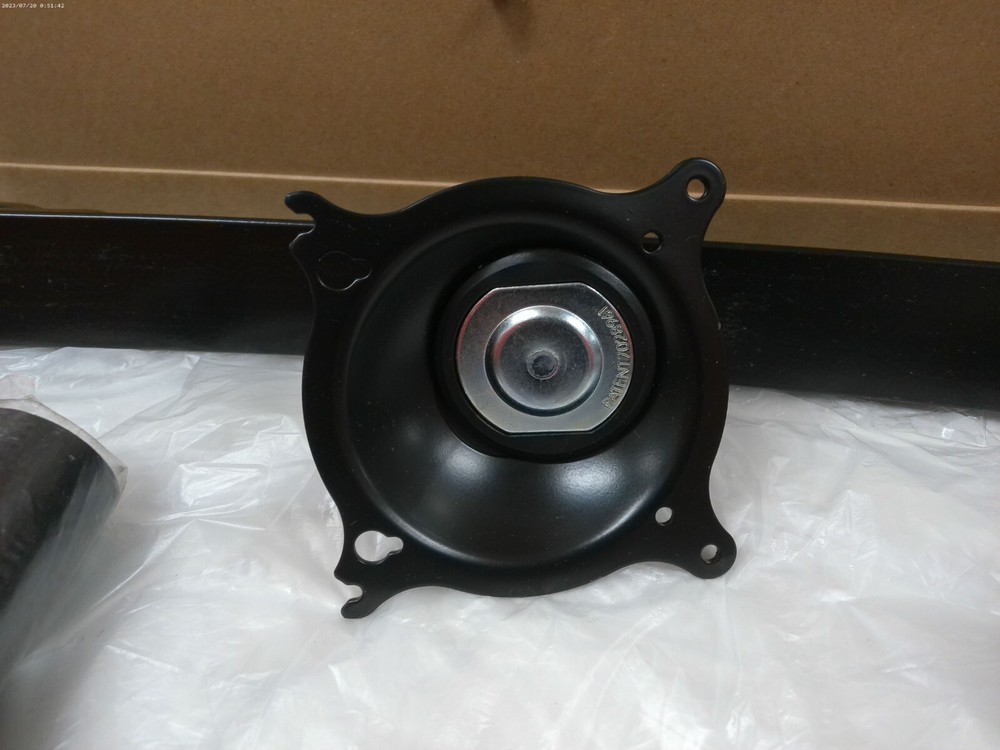 Chief Flat Panel Triple Hardware Mount Black (KTP325B) - Missing parts