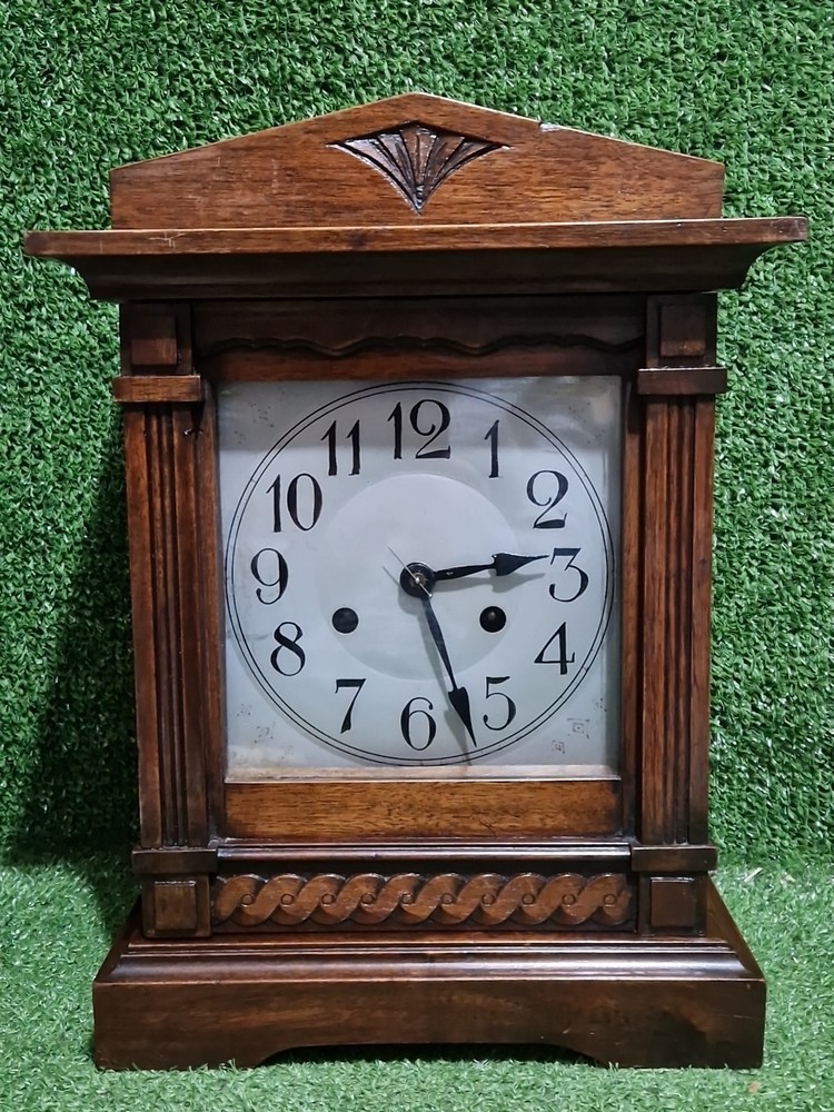 Vintage Wall Mantle Clock Oak Case Missing Key Untested Unbranded