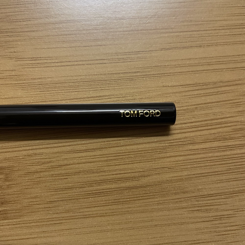 Tom Ford 12 Eye Shadow Contour Brush New Sealed