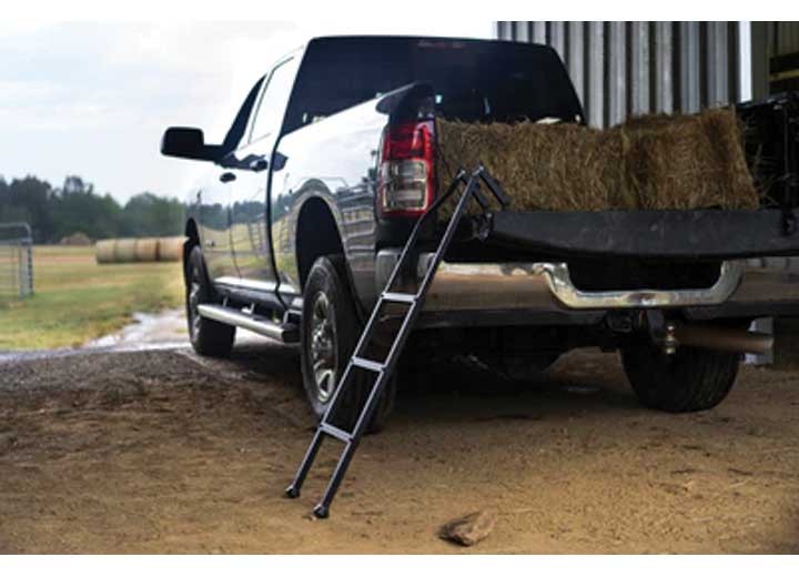 Traxion 5-140 Tailgate Ladder XL