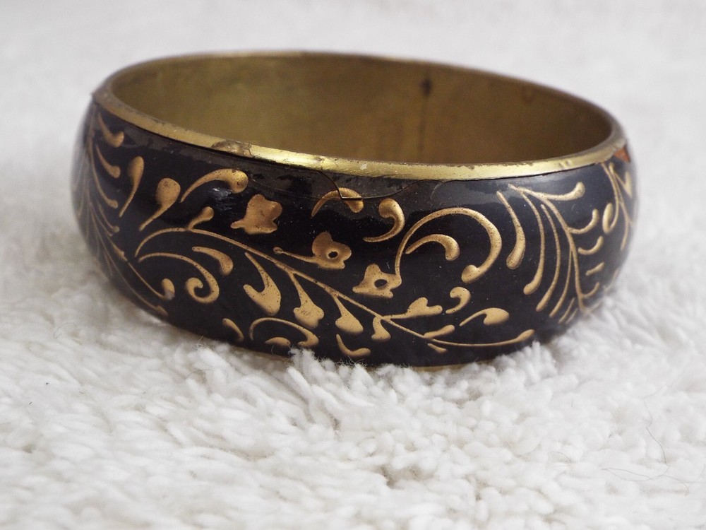 Brass Black Bangle Bracelet (B58)