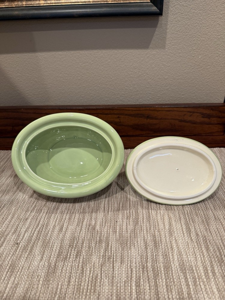 VGT. Hallmark Ceramic Easter Bunny Weave Basket Pattern Candy Trinket Dish