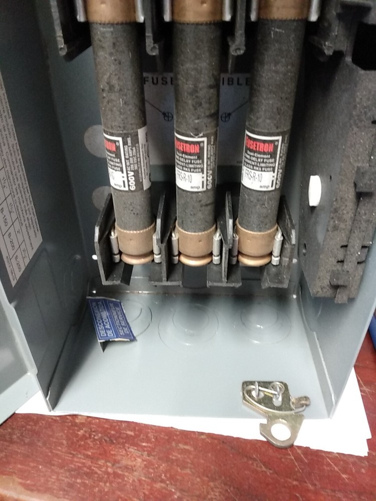Square D H361RB, 30A disconnect switch