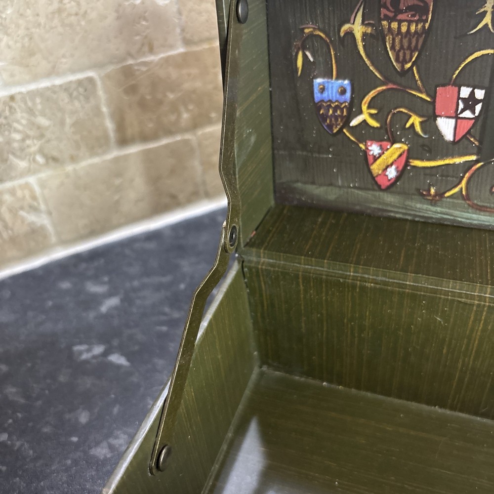 Harry Potter: Collectable Quidditch Box