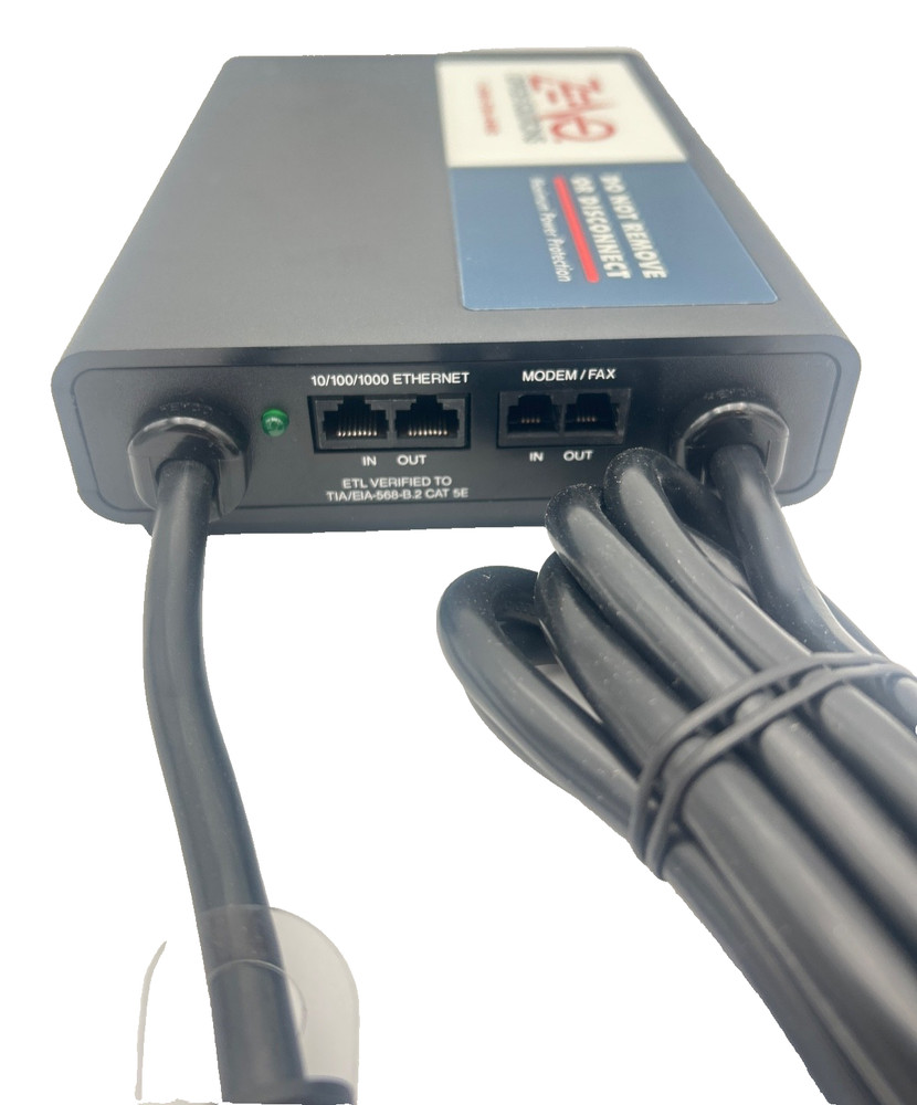 Surge Protector Zeno Office Solutions Transient Voltage D5131NT