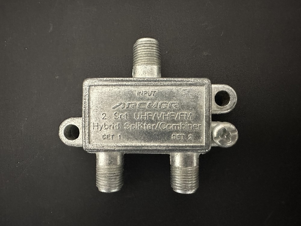 Random Shape 2-WAY Splitter Antenna Cox Coax